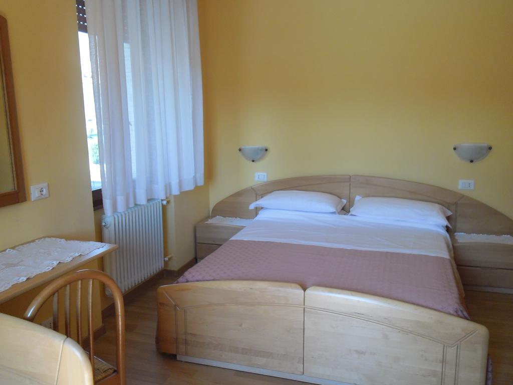 Hotel Cantaleone San Michele allʼAdige Quarto foto